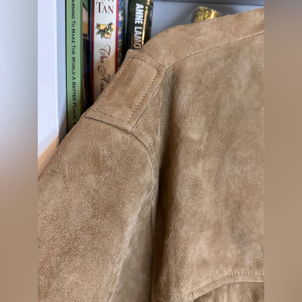 Island Soft Suede Jacket - Perfect Vintage- Jacket.  Size L - Picture 13 of 16